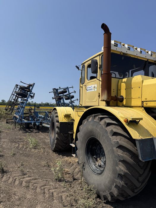 Продам трактор К 700.Кировец