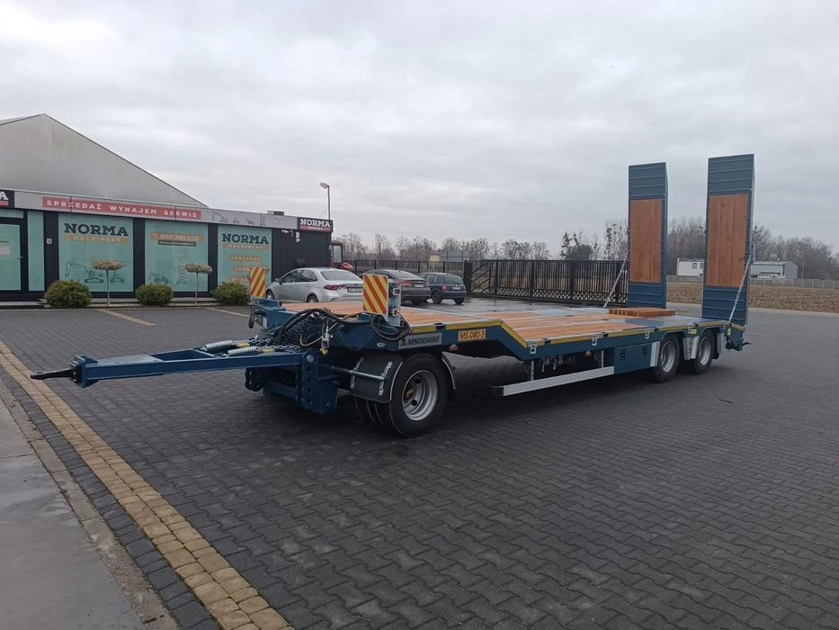 MS Dorse 3 os. obrotnica  nowa przyczepa, najazdy hydrauliczne !!!