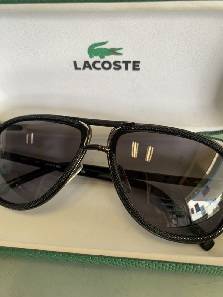 Oculos lacoste