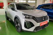 Peugeot 2008 1.2 PureTech Allure