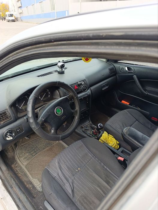 Продам шкоду простую и не дорогую в обслуживании