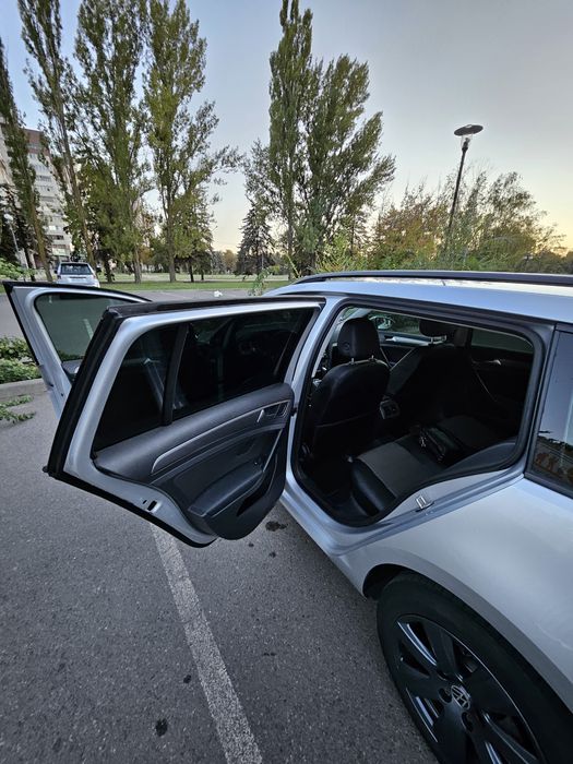Продам Volkswagen Golf VII