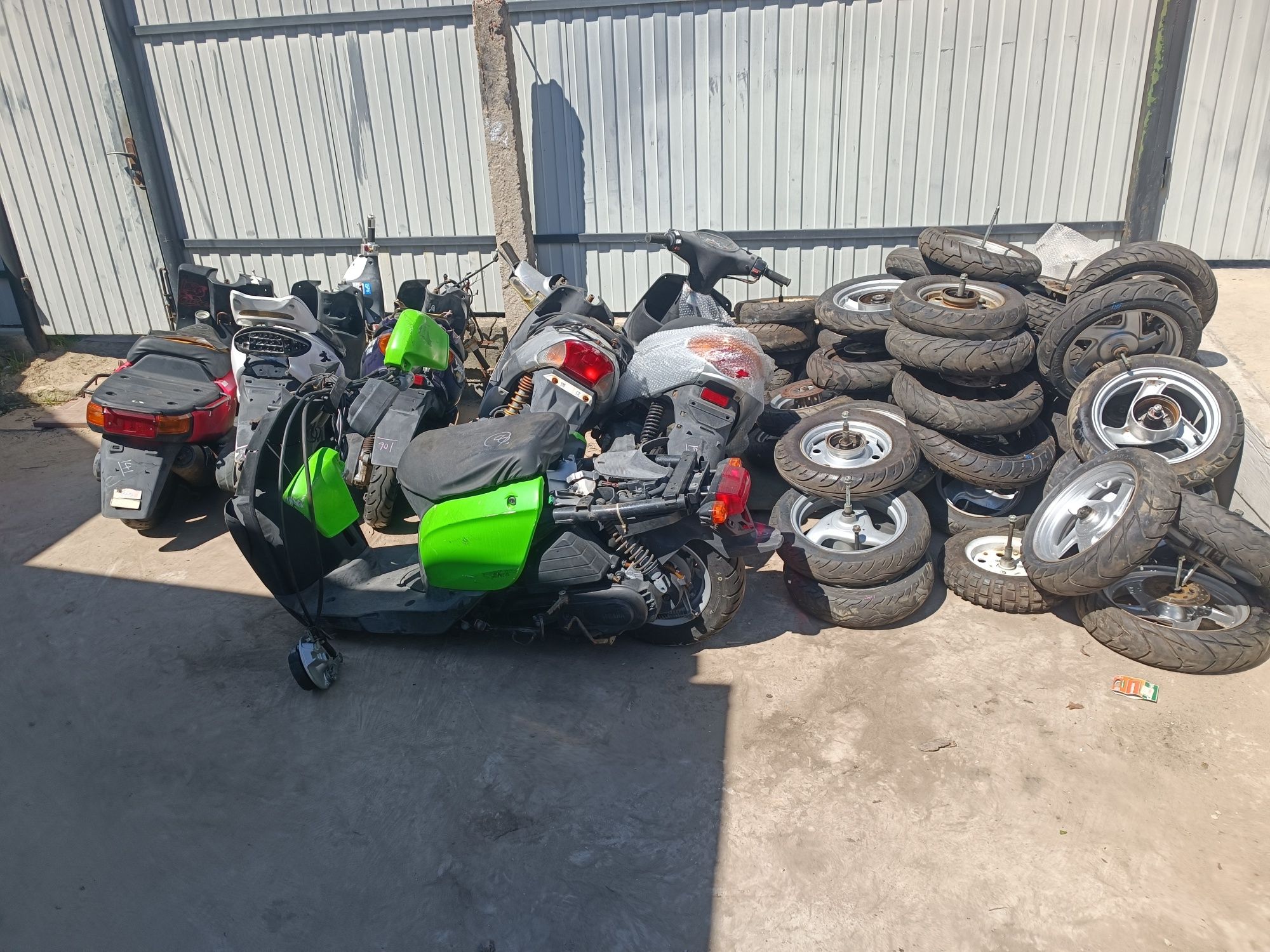 Пластик на Yamaha axis 90 grand axis 100 bws 100 Super jog zr sa 16 zr
