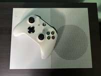 Xbox One S 500 GB + pad + Wiedźmin 3 GOTY + Rayman Legends