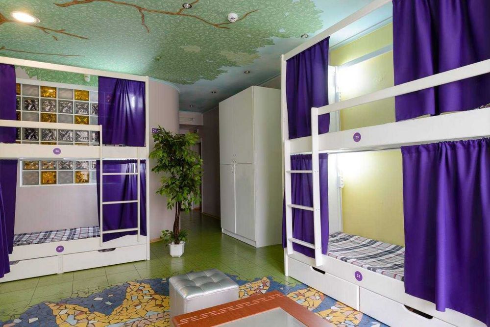 10 из 10 ! Хостел №1 в Киеве ! Оболонь Метро Минская Героев Днепра