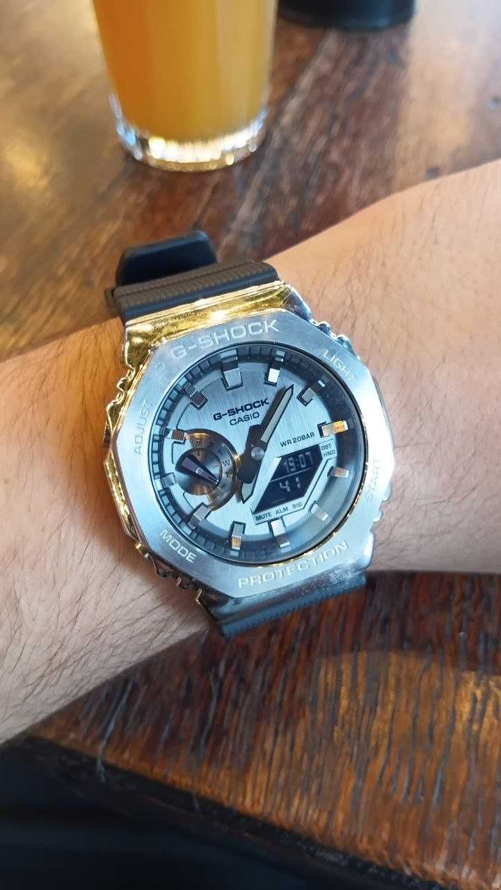 Casio G-Shock G2100 нові, брав за 12к два дні тому.