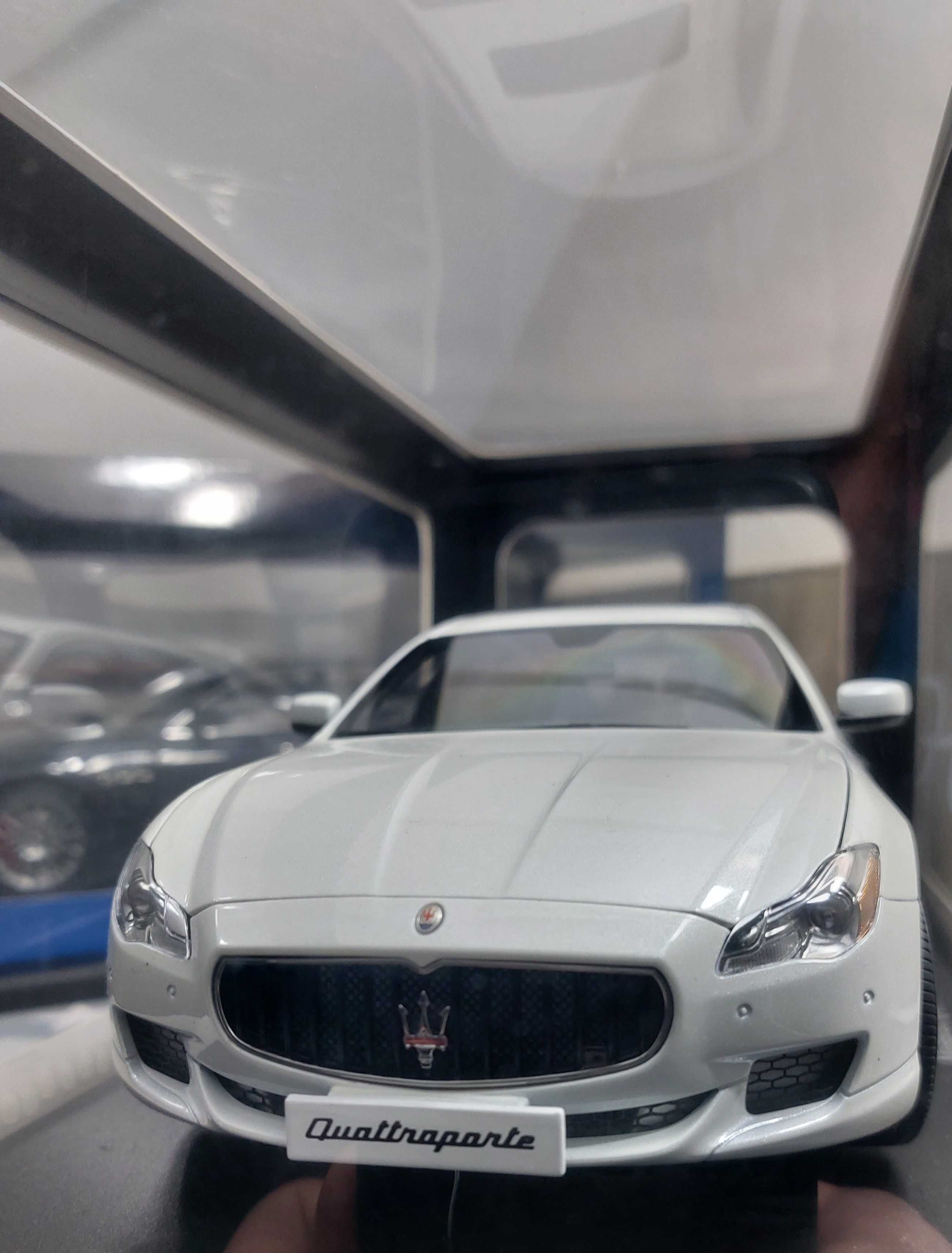 Maserati Quattroporte GTS 2015 AUTOart Escala 1:18