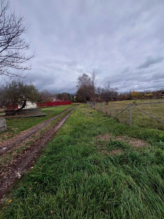 продам земельну ділянку біля річки Ворскла в с.Петрівка