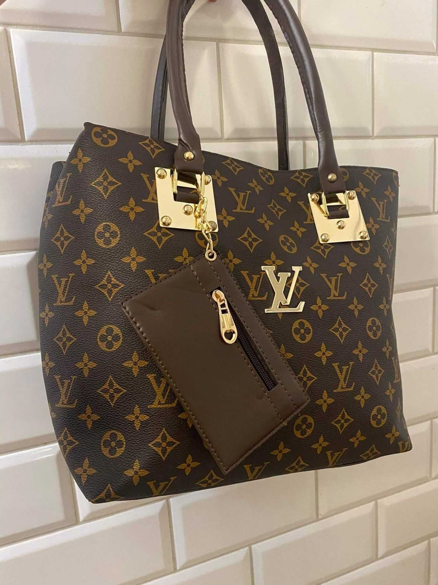 Torebki torebka louis vuitton z saszetka Rozne OUTLET