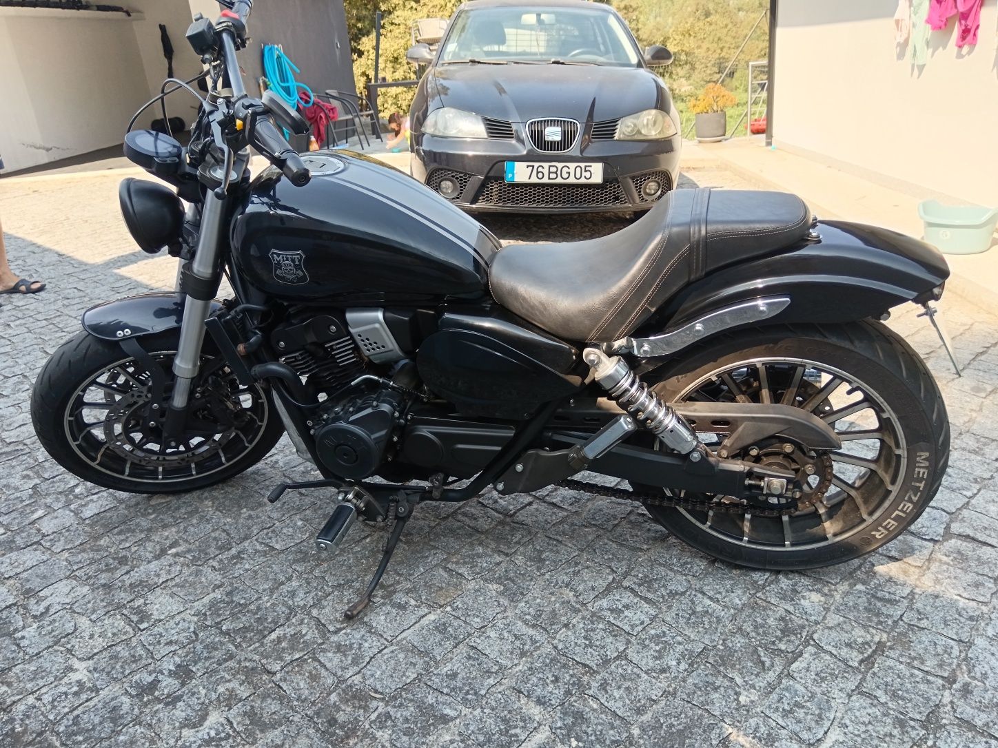 Moto mitt 400cc preta