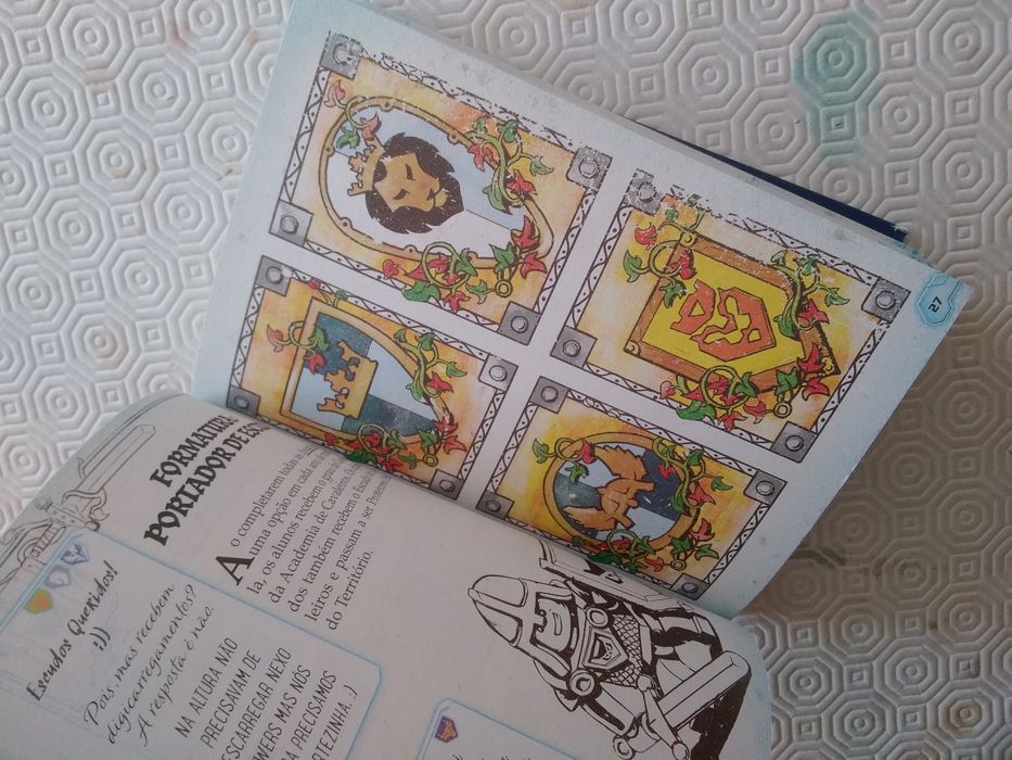 Livro Lego NEXO KNIGHTS O código dos Cavaleiros guia para aprendizes.