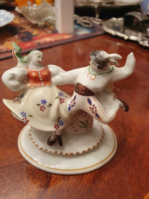 Ćmielów figurka taniec góralski