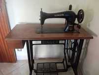 Máquina de costura Singer