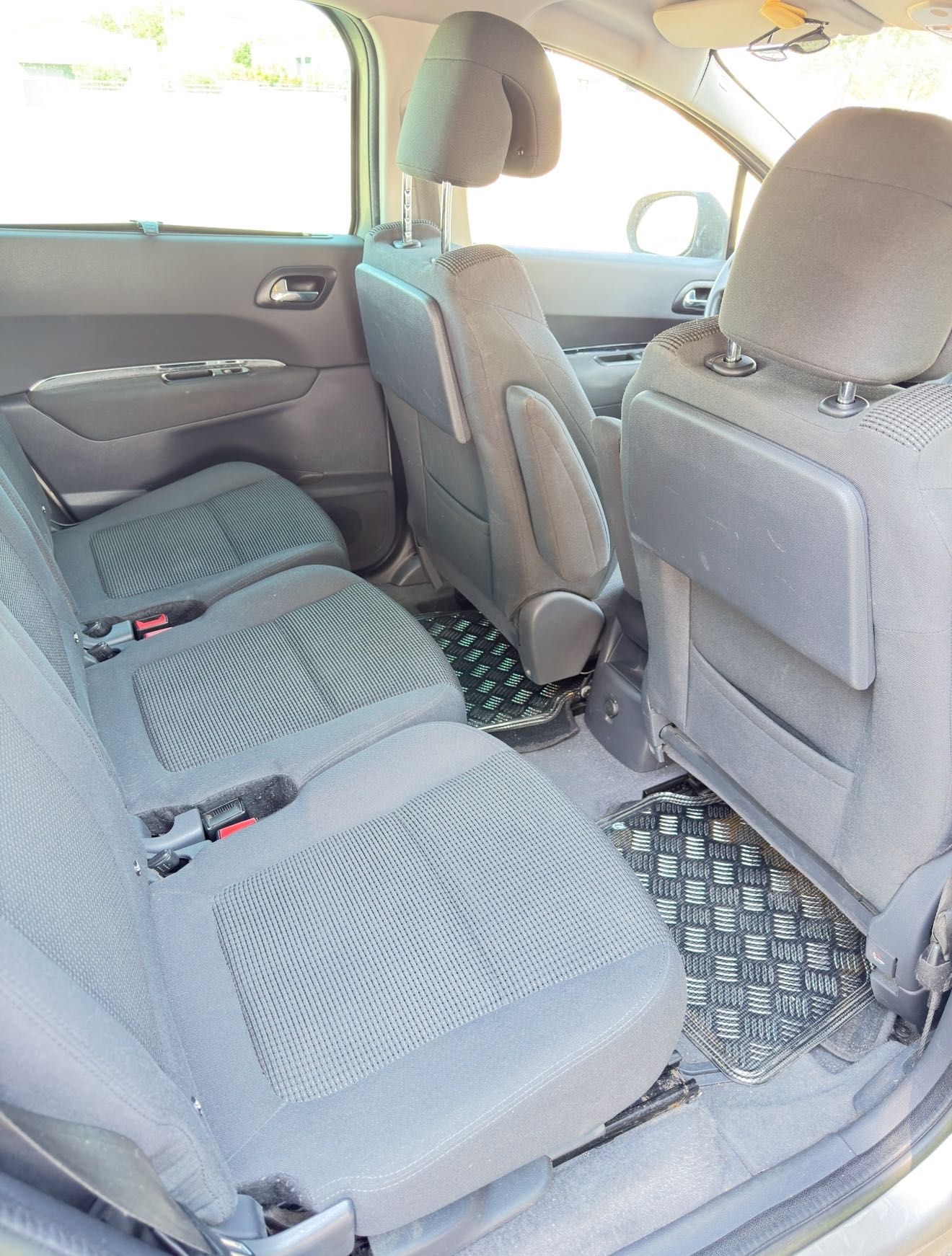 Peugeot 5008 eHDI 1.6 7 Lugares