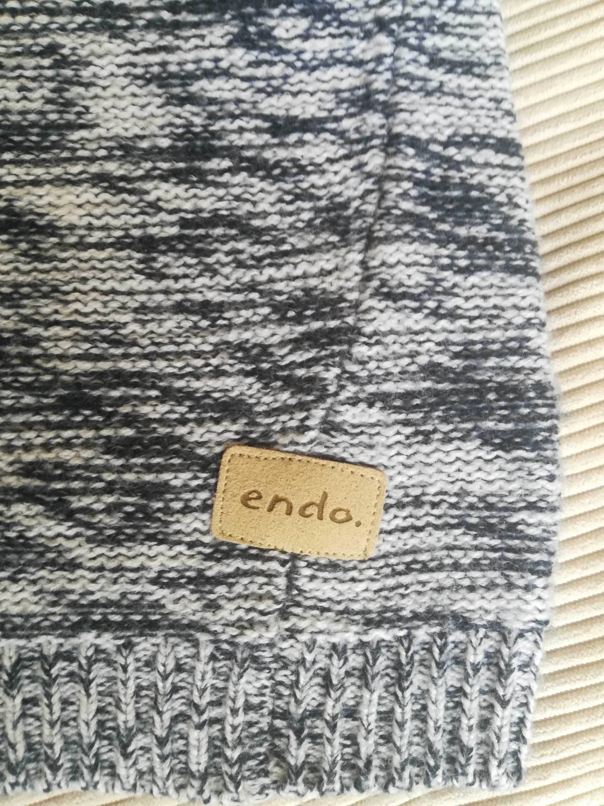 Sweter ENDO 116 ciepły