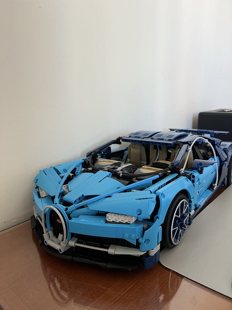 Bugatti Chiron Lego Technic
