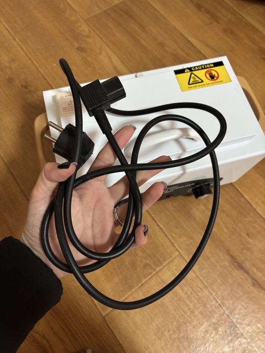 Продаю сухожар, бо вже не потрібен