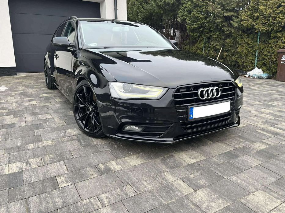 Audi A4 Avant 2.0TDI 2012r Lift LED Czarna Zadbana Doinwestowana!