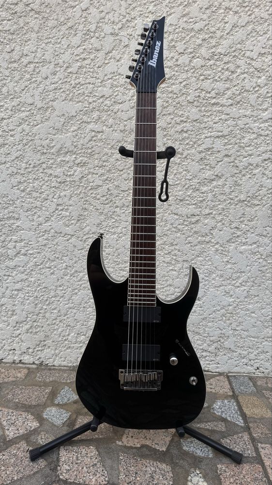 Ibanez RGIR27FE Guitarra 7 Cordas