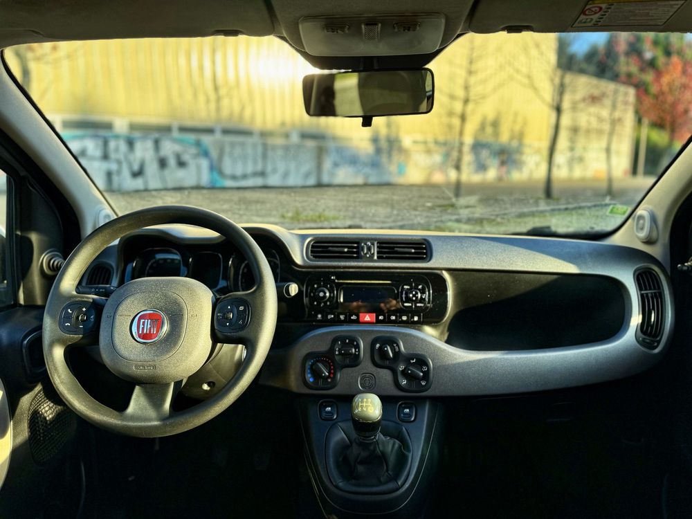 Fiat Panda 1.2 69cv Lounge Bi-Fuel - Desde 80€ Mês