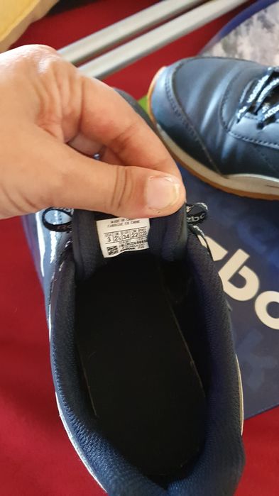 Tenis reebook de criança