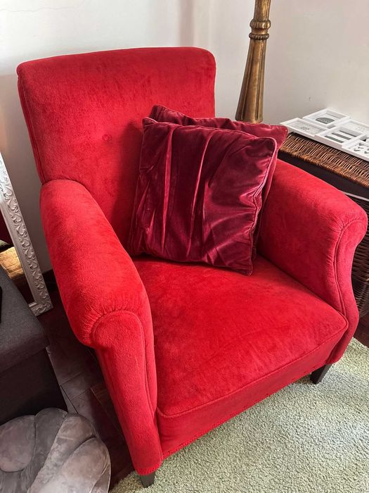 Par Poltronas vermelhas