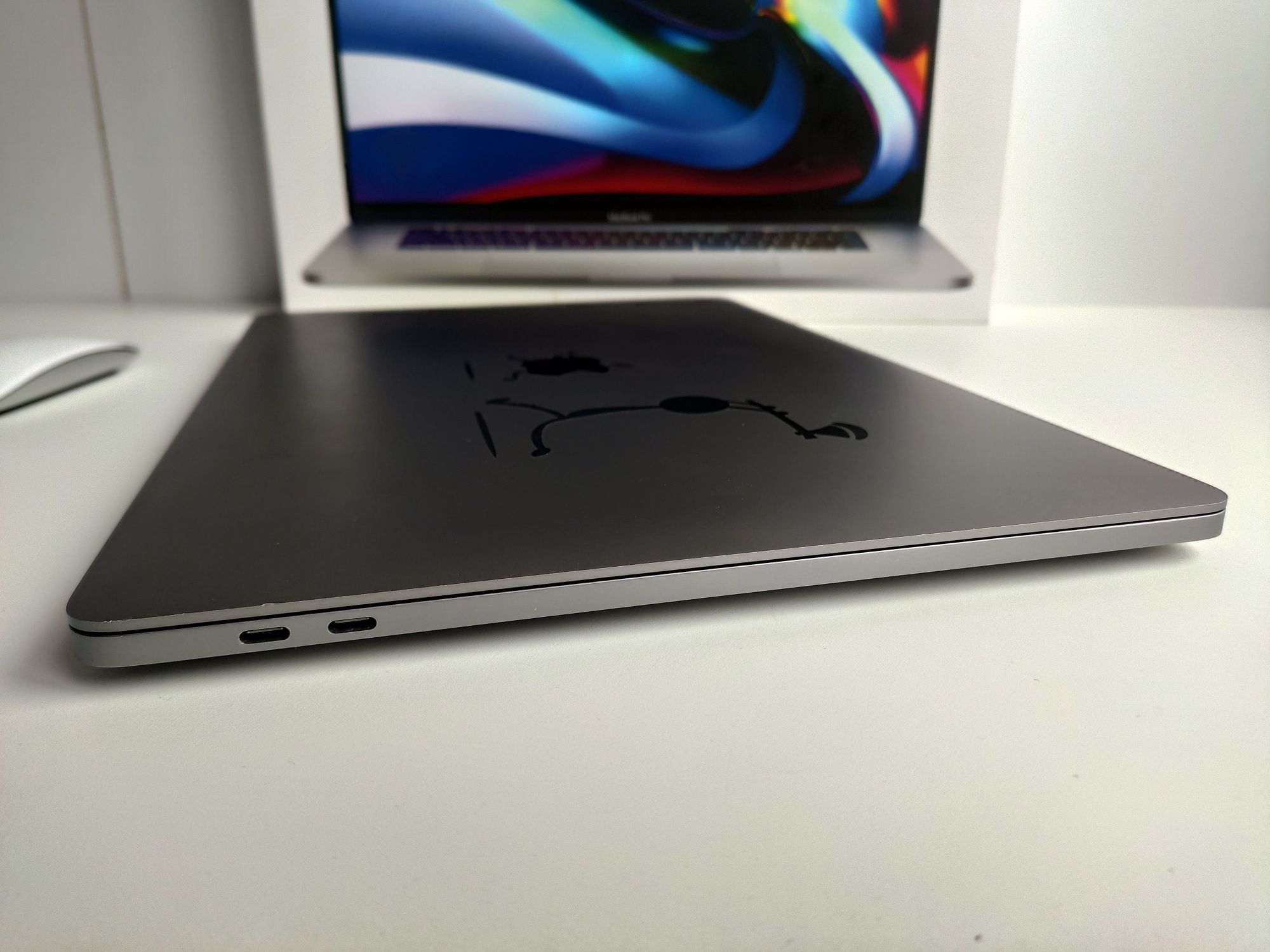 Macbook Pro 16 A2141 (2019, i7, 16/512)