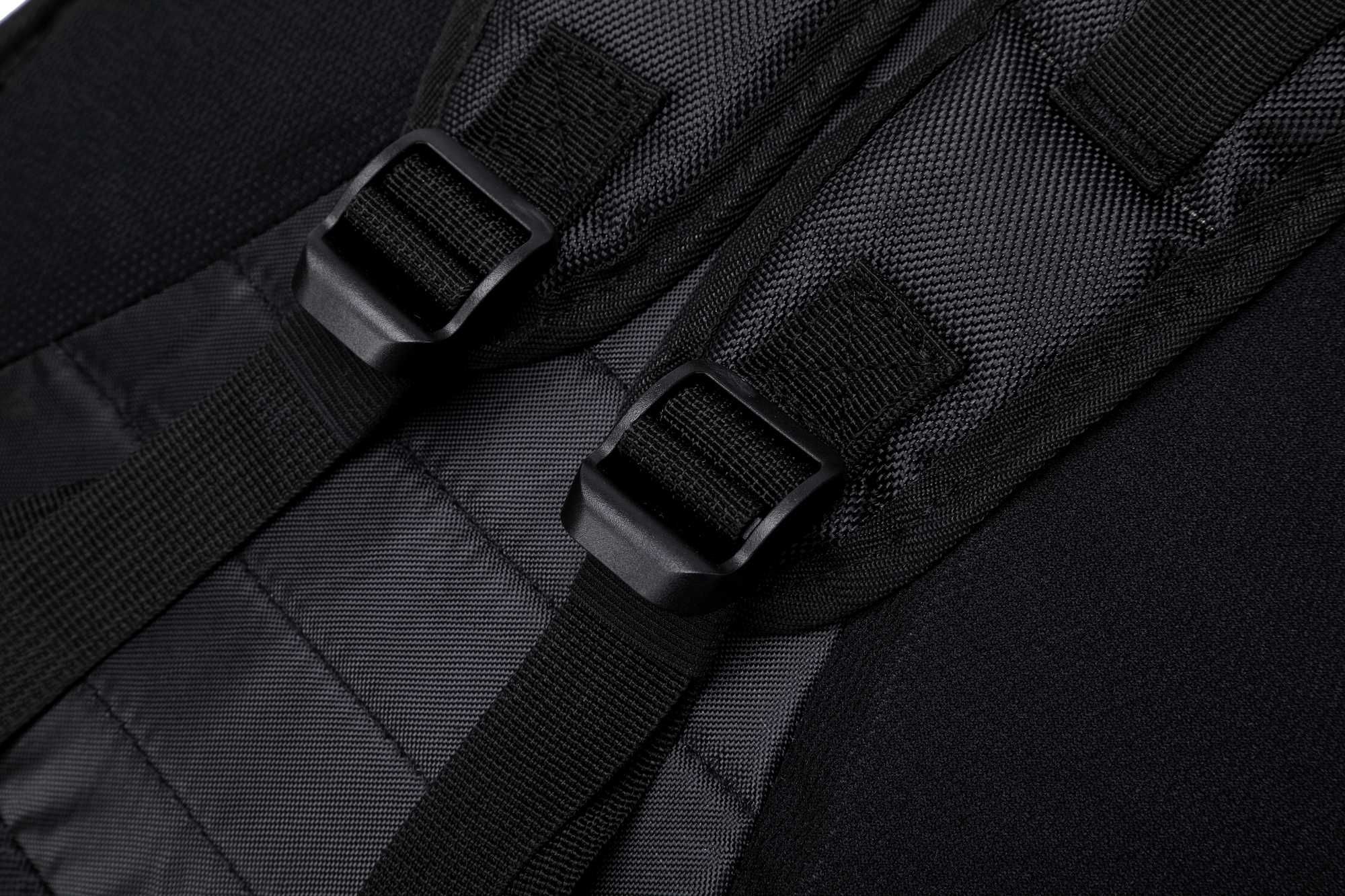 Plecak laptop motocyklowy LAICOBEAR pojemny CARBON wodoodporny na kask