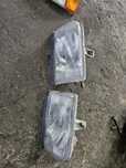 Lampa przednia Nissan Cabstar