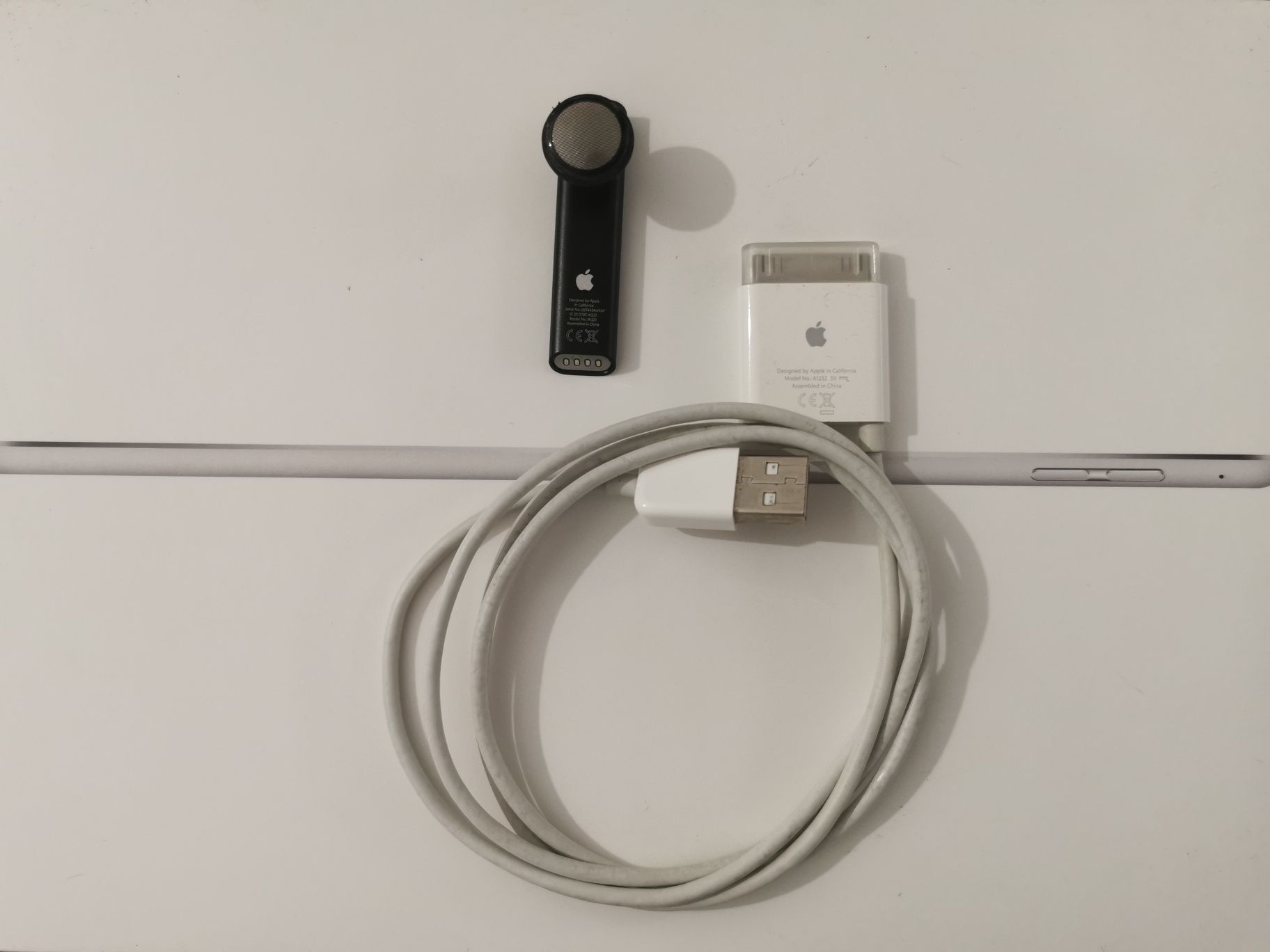 Apple A1221 Bluetooth Headset e iPhone 2g