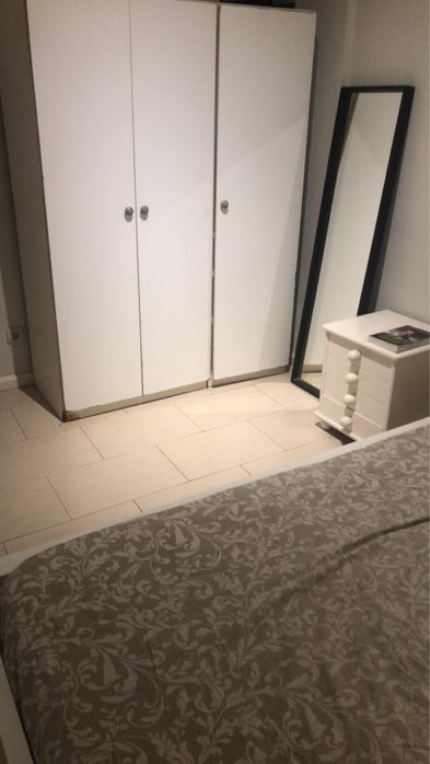 Arrenda- se quarto para casal, não necessario pagamento de calção