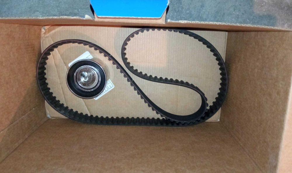 SKF VKMC 02206-2 Bomba de água + kit de correia dentada