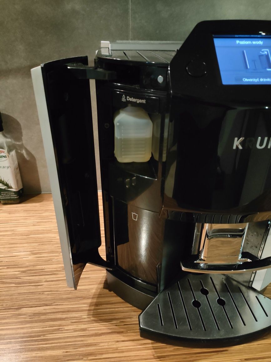 Krups EA9010 express do kawy