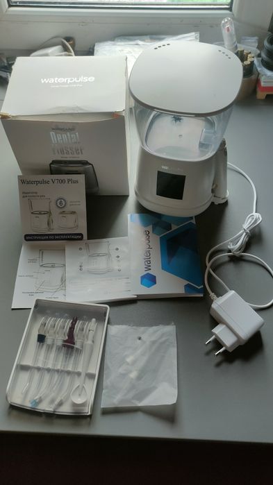 Іригатор Waterpulse V700 plus