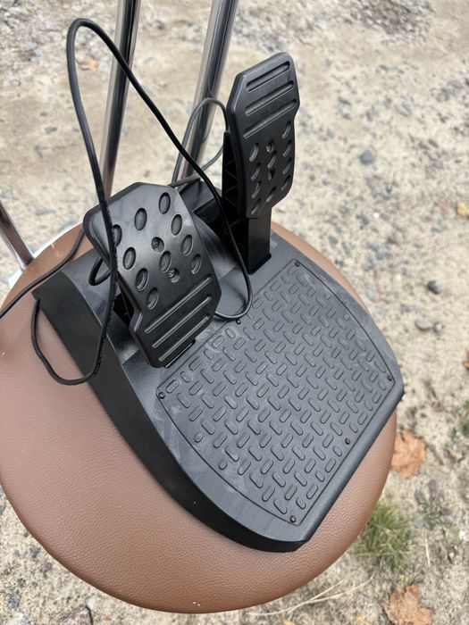 Ігрове кермо професійне Thrustmaster T-150