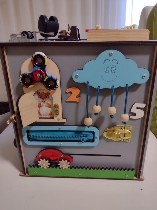 Бізікуб 30х30х30 см. Бізіборд із дерева, фірми Smart Temple