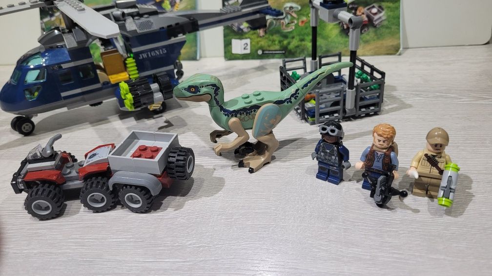 Klocki lego Jurassic World 75928 Pościg  za śmigłowcem.