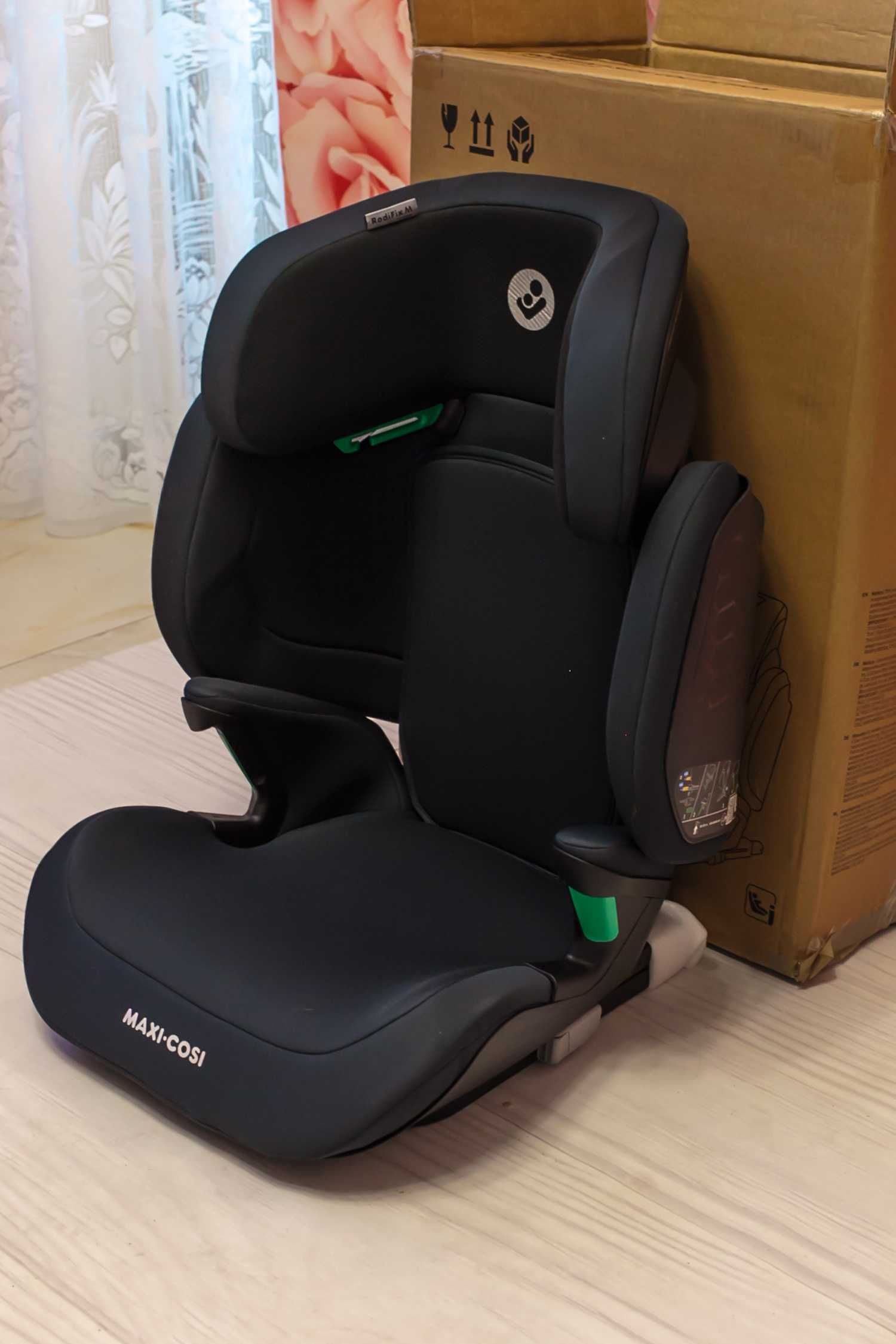 Fotelik samochodowy Maxi Cosi RodiFix  M i size basic isofix 15-36 kg