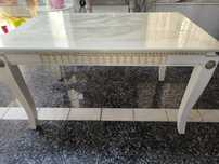 Mesa de jantar e 6 cadeiras