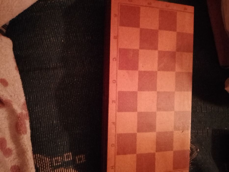 Шахматы магнитные 3 в 1,шашки,домино