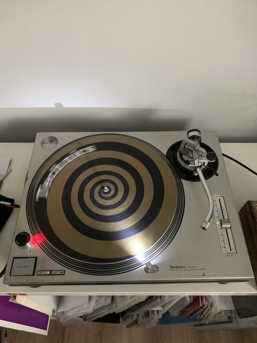 Technics SL-1200MK2