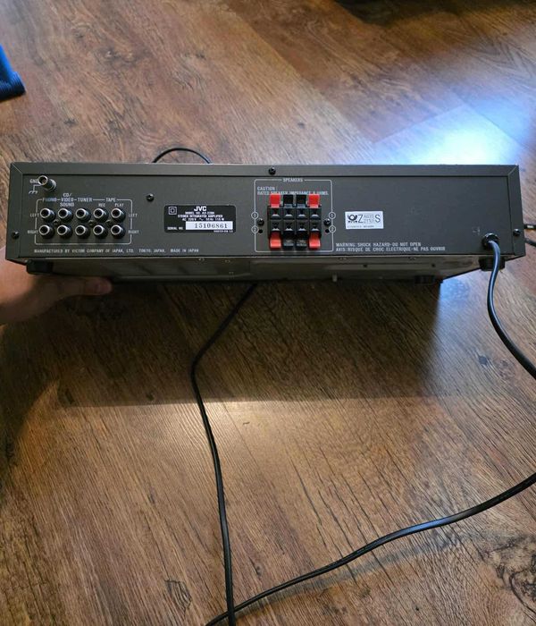 Amplituner JVC AX-22