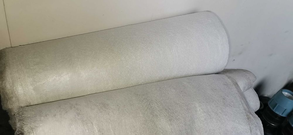 Geowłóknina PES 100 (0,5x50)