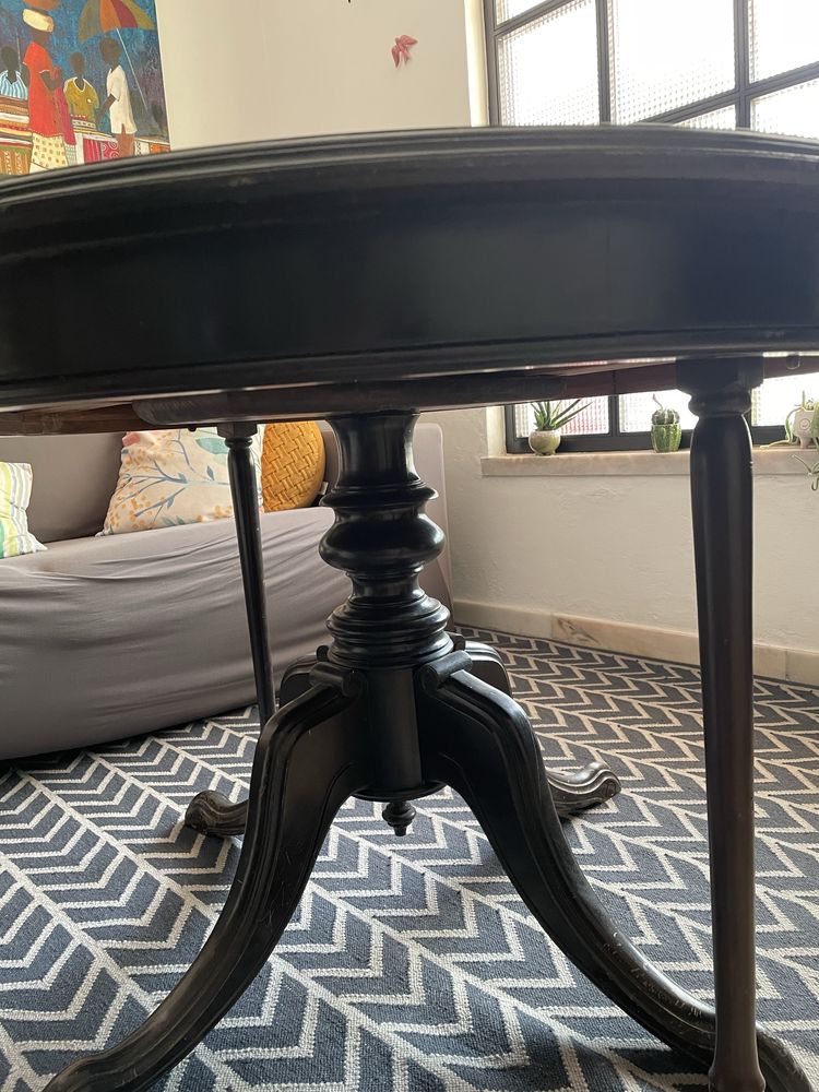 Mesa de sala de jantar