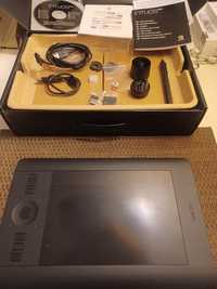 Intuos Pro Professional Creative Tablet