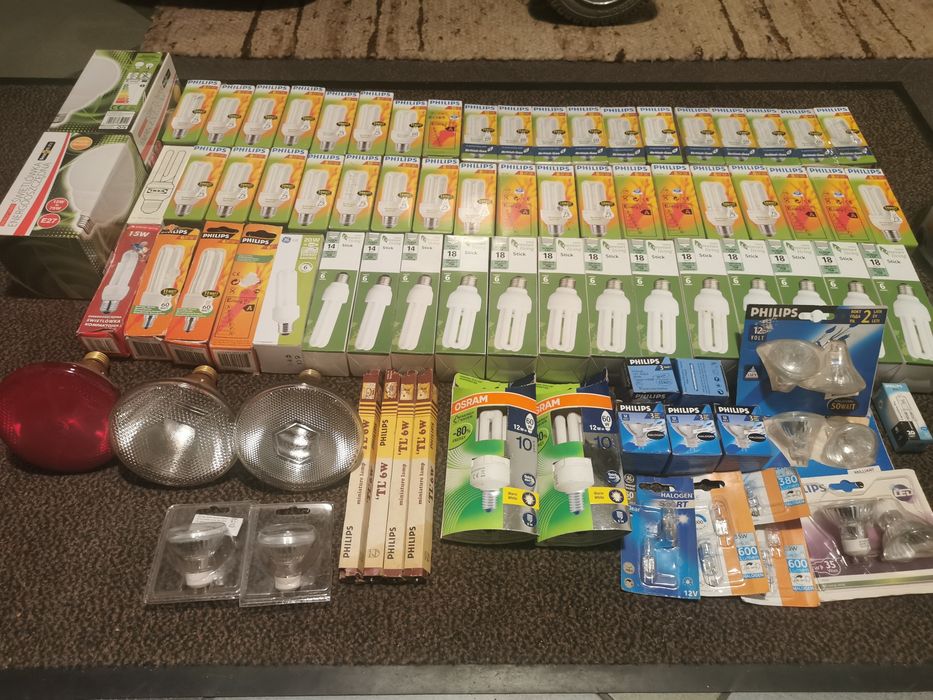 Żarówki energooszczędne kompaktowe Nowe około 100 sztuk !!!