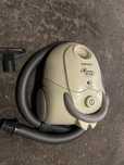 Sprzedam Odkurzacz Samsung Easy 1300