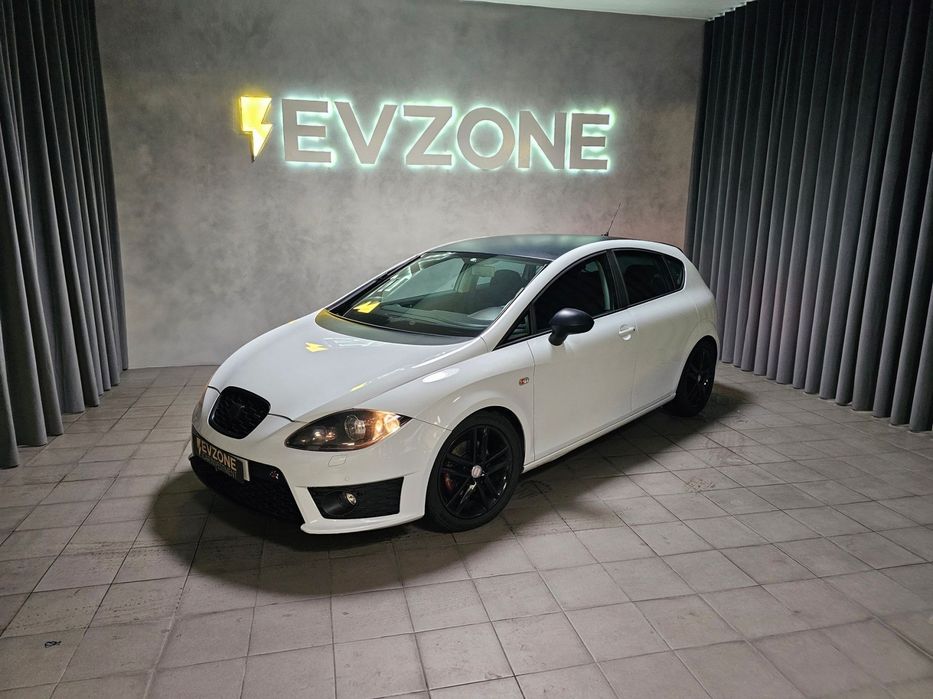 SEAT Leon 2.0 TDI FR DPF