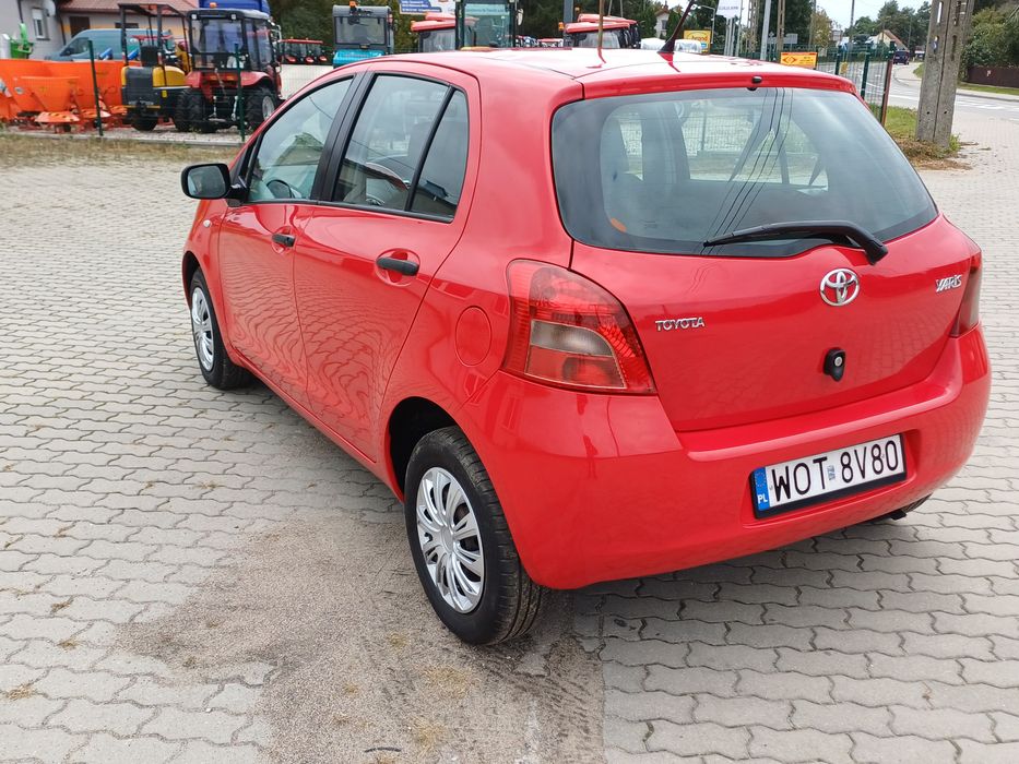 Toyota Yaris 1.0 2008r