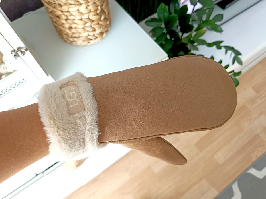 NOWE rękawiczki damskie beżowe